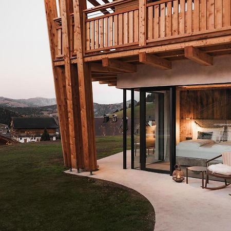 Luxury Spa Chalet Lum D'Or Selva di Val Gardena Exterior photo
