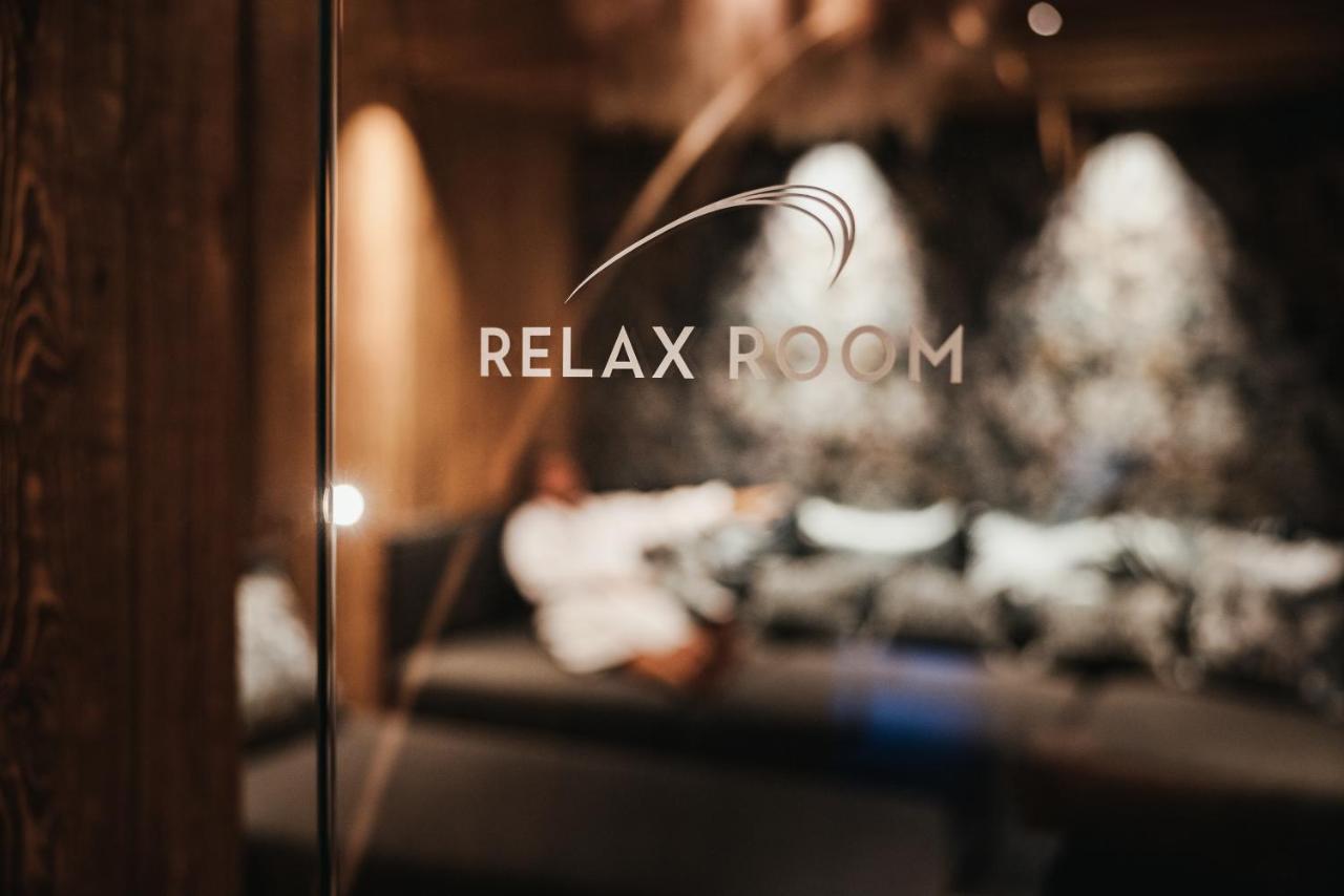 Luxury Spa Chalet Lum D'Or Selva di Val Gardena Exterior photo