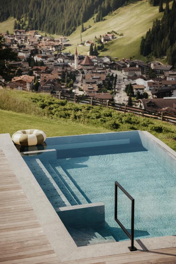 Luxury Spa Chalet Lum D'Or Selva di Val Gardena Exterior photo