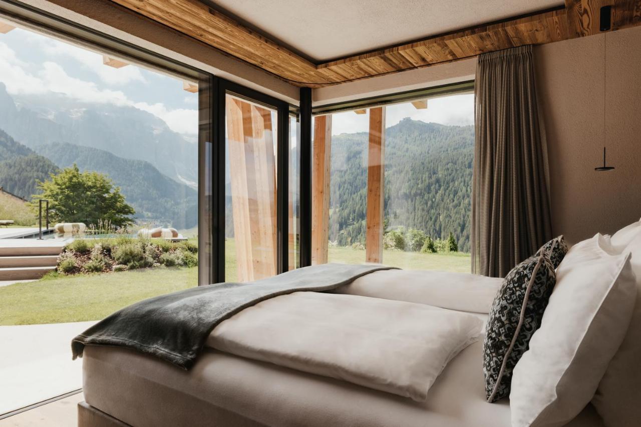 Luxury Spa Chalet Lum D'Or Selva di Val Gardena Exterior photo